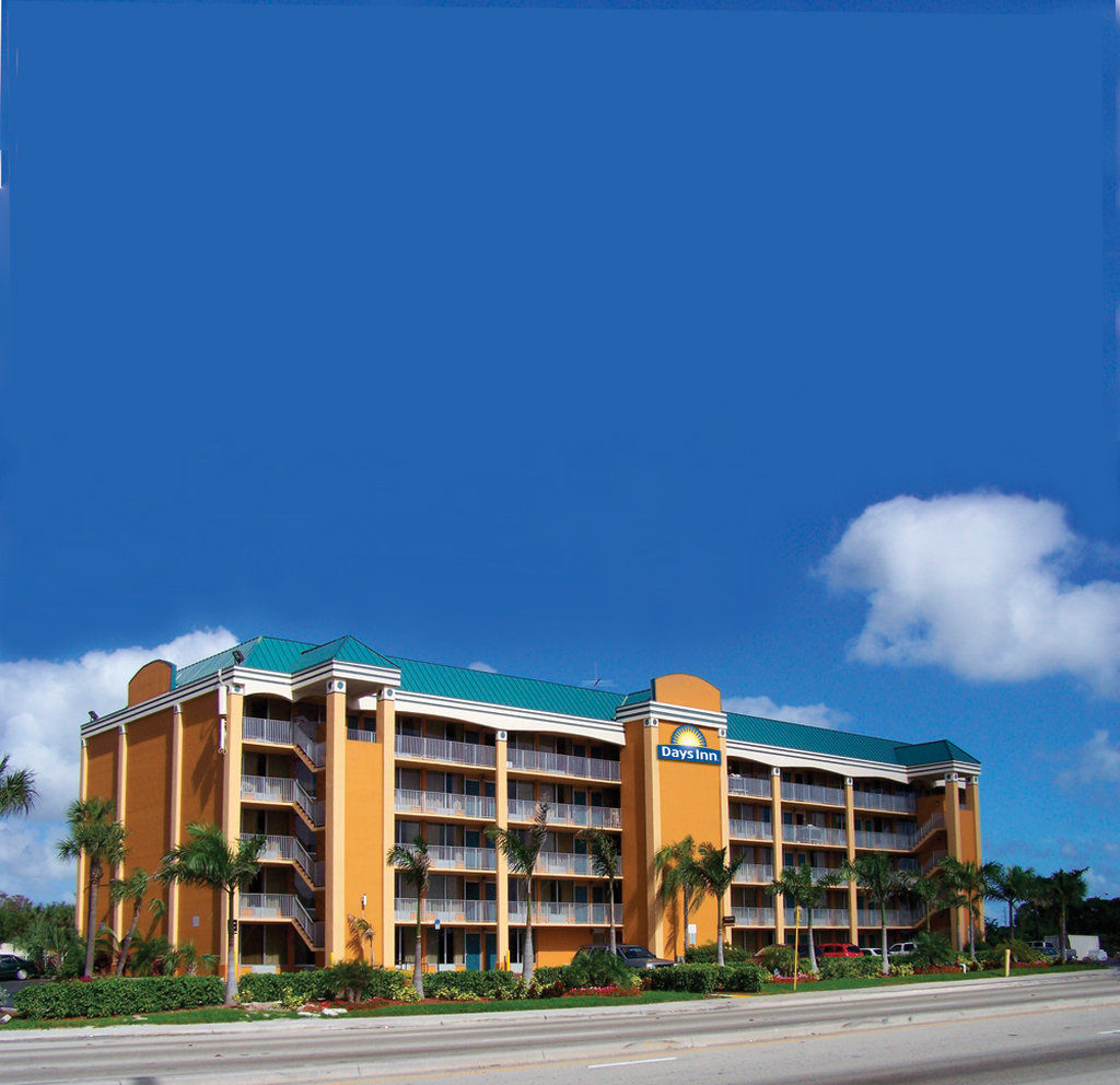 Days Inn By Wyndham Fort Lauderdale-Oakland Park Airport N Exterior foto